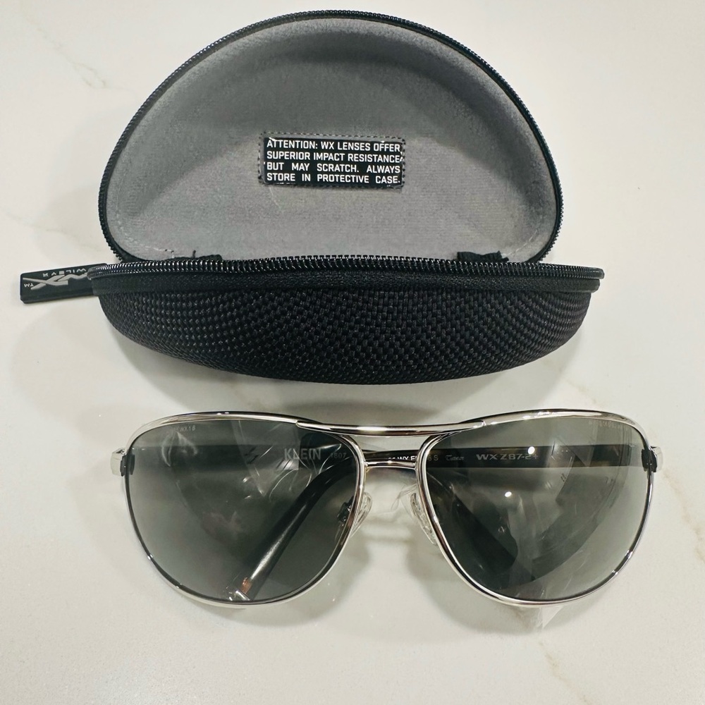 Wiley X silver frame smoke grey lenses Sunglasses